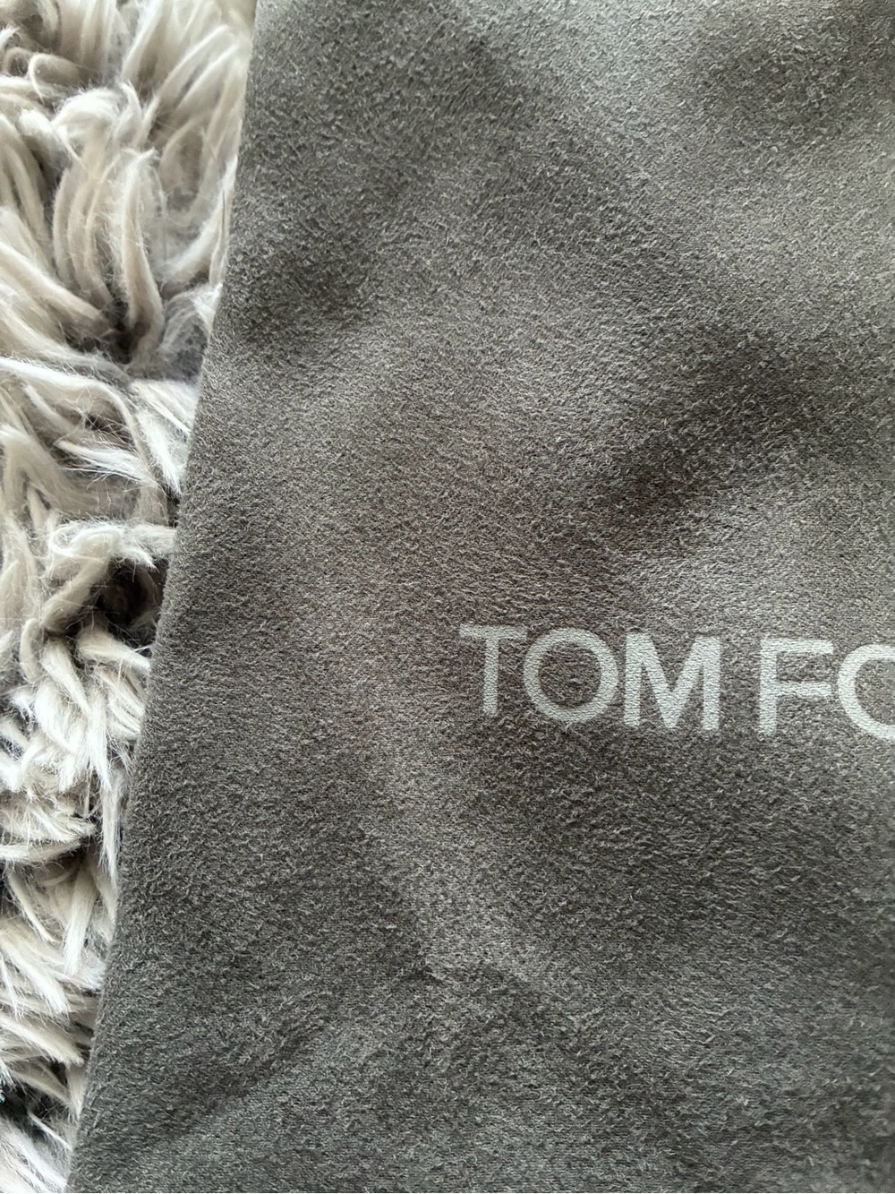 Tom Ford Gray Drawstring Accessory Pouch - Picture 2 of 6